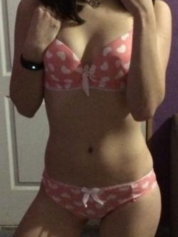 Валентина Молодая Брюнетка фото 3